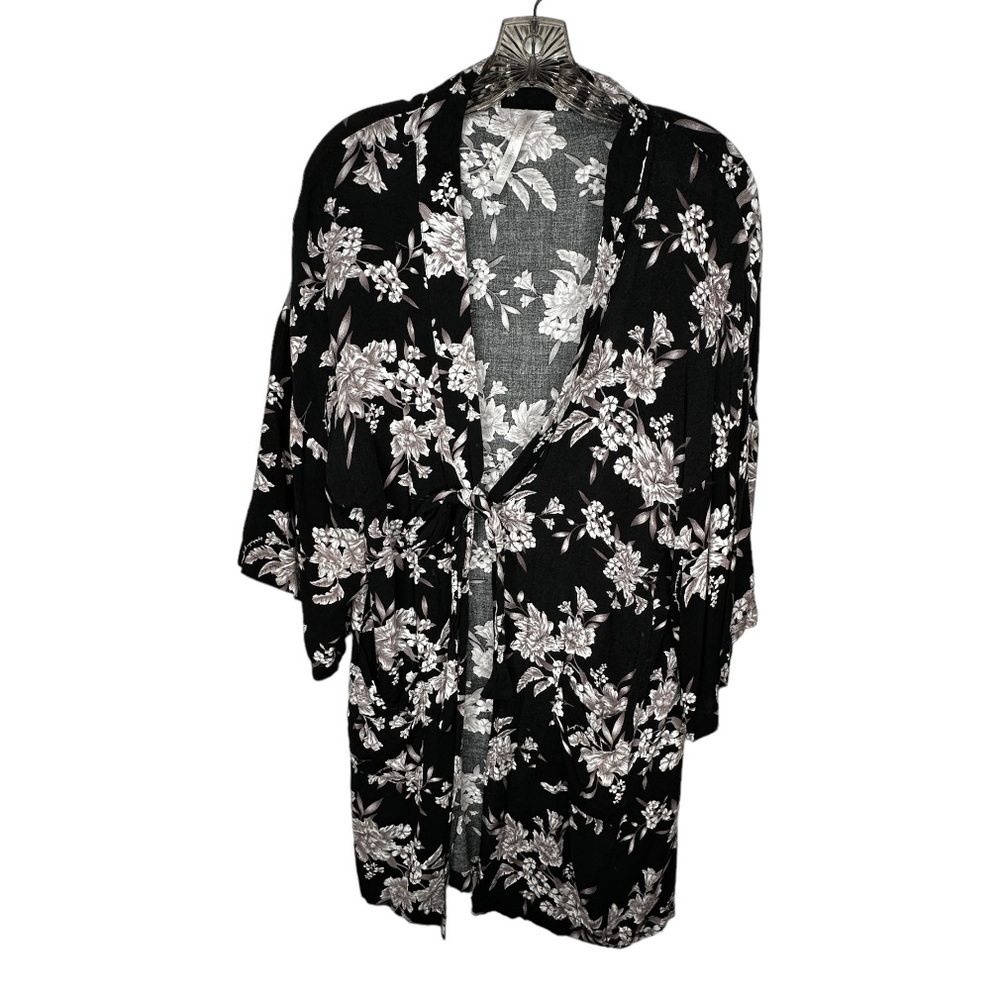 Spiritual Gangster‎ Floral Cover-Up